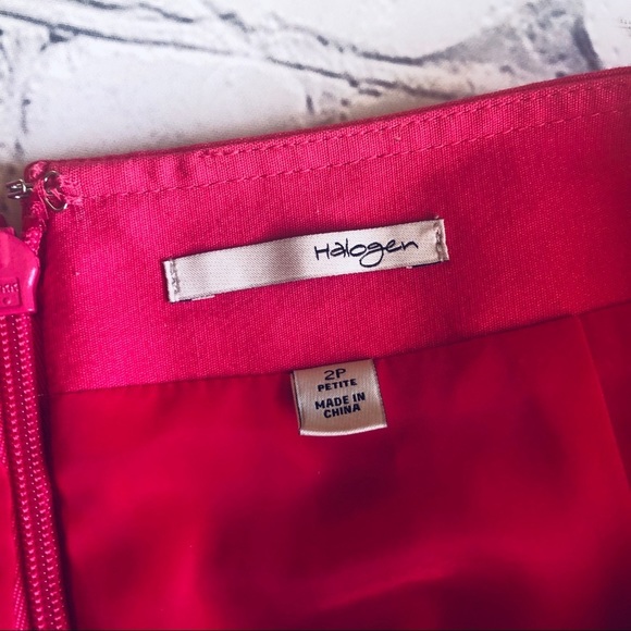 Halogen Fuschia‎ Pencil Skirt size 2 Petite Host Pick Best in Petites!!! - Picture 6 of 10